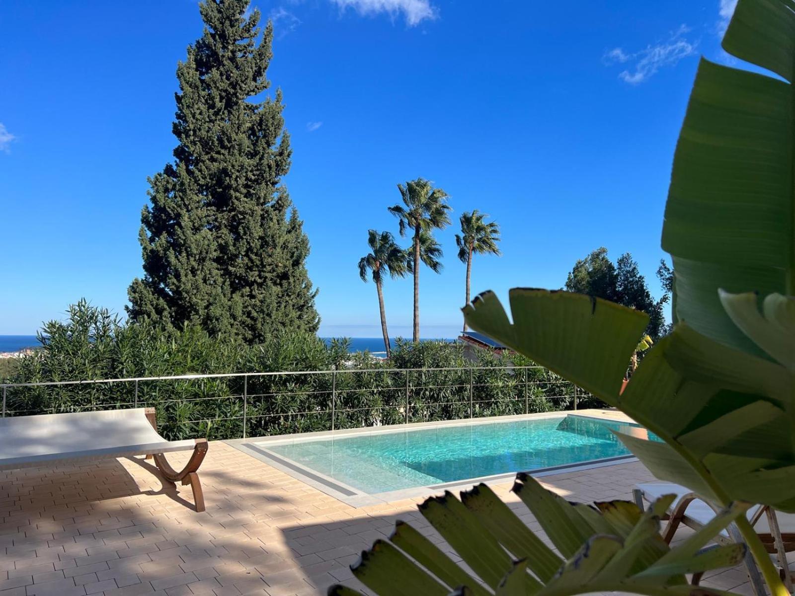 Ferienhaus House With Swimming Pool And Amazing Sea And Mountain Views In Montgo, Dénia